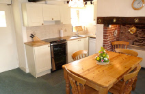 english country cottage 